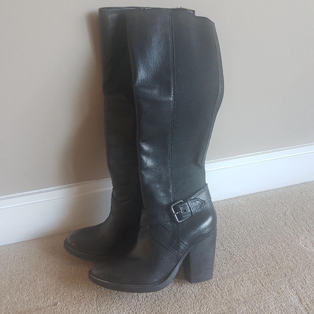 Calf high boots